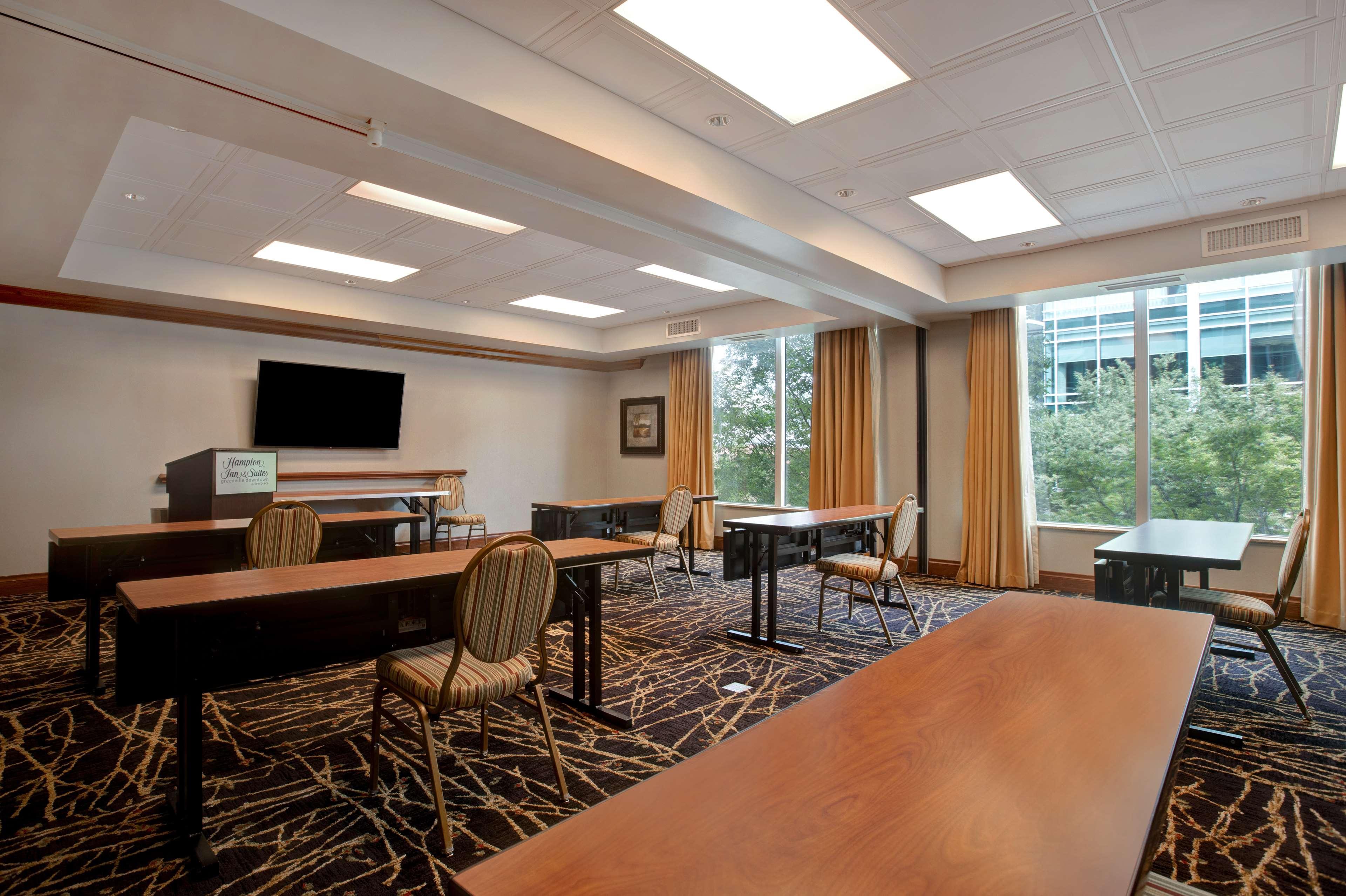 Hampton Inn & Suites Greenville-Downtown-Riverplace Extérieur photo