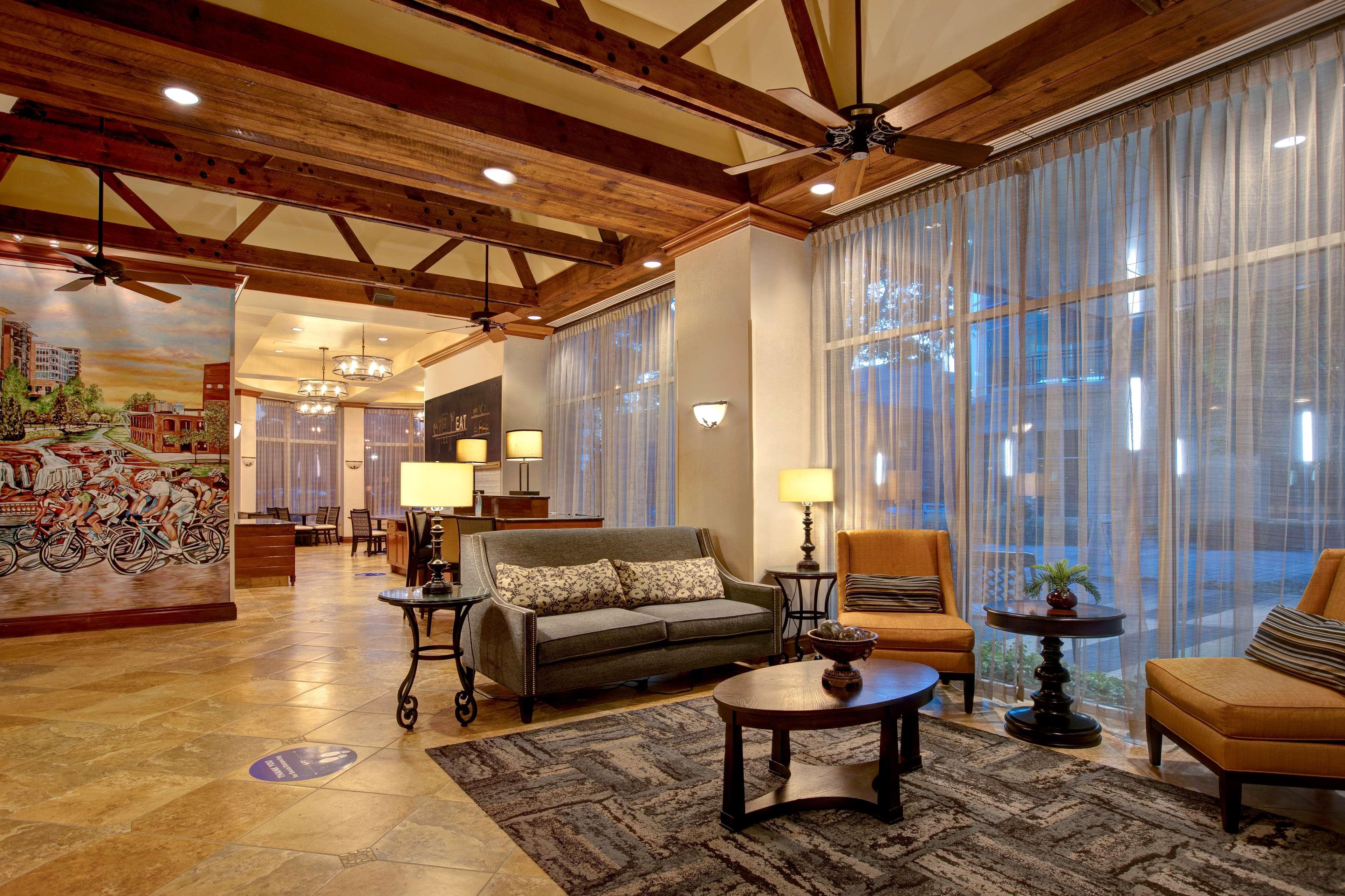 Hampton Inn & Suites Greenville-Downtown-Riverplace Extérieur photo