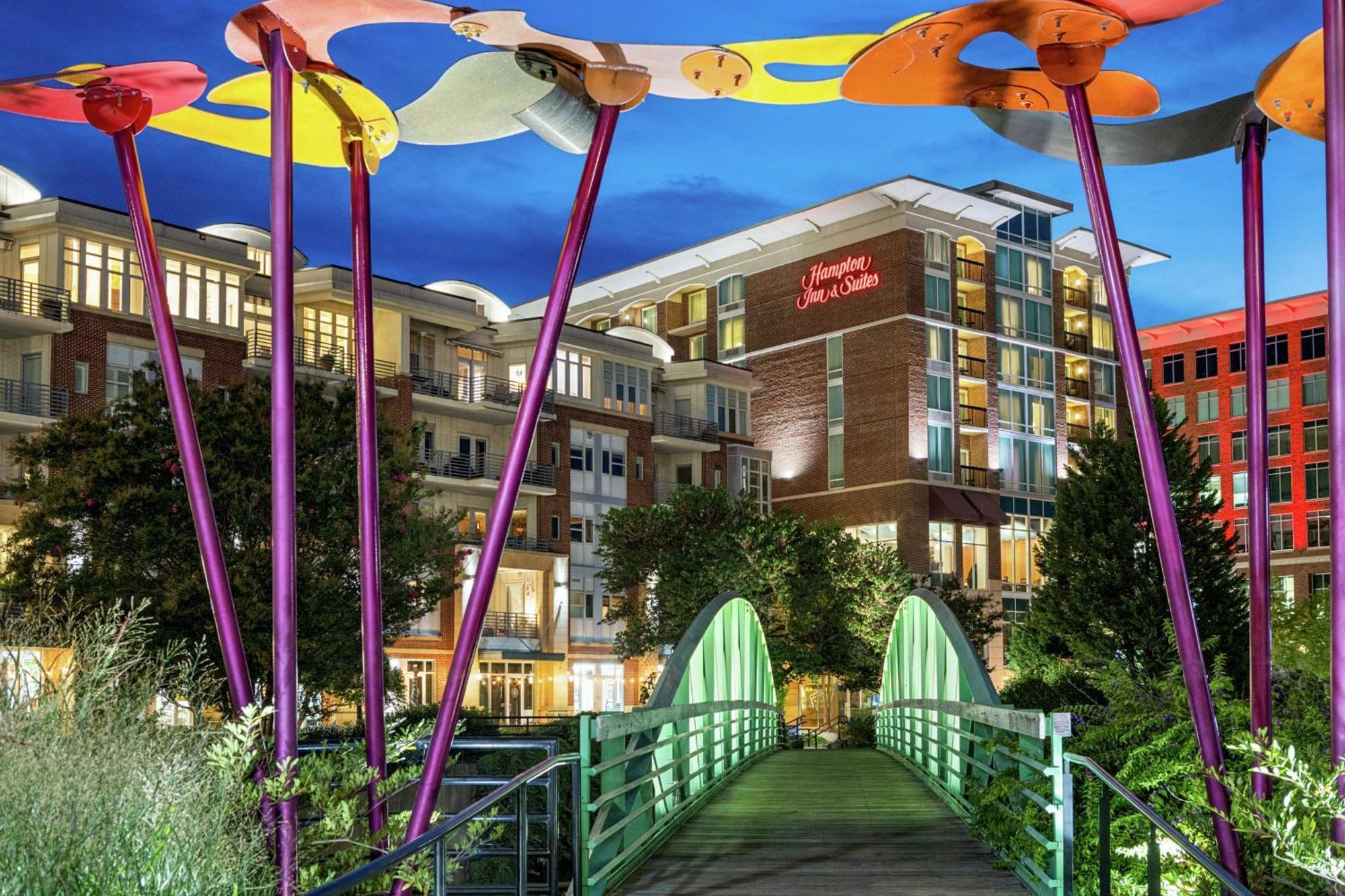 Hampton Inn & Suites Greenville-Downtown-Riverplace Extérieur photo